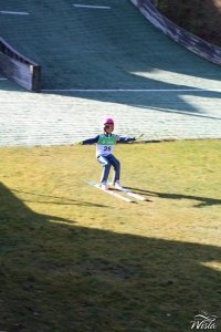 Młodzi uczestnicy sportowej rywalizacji
